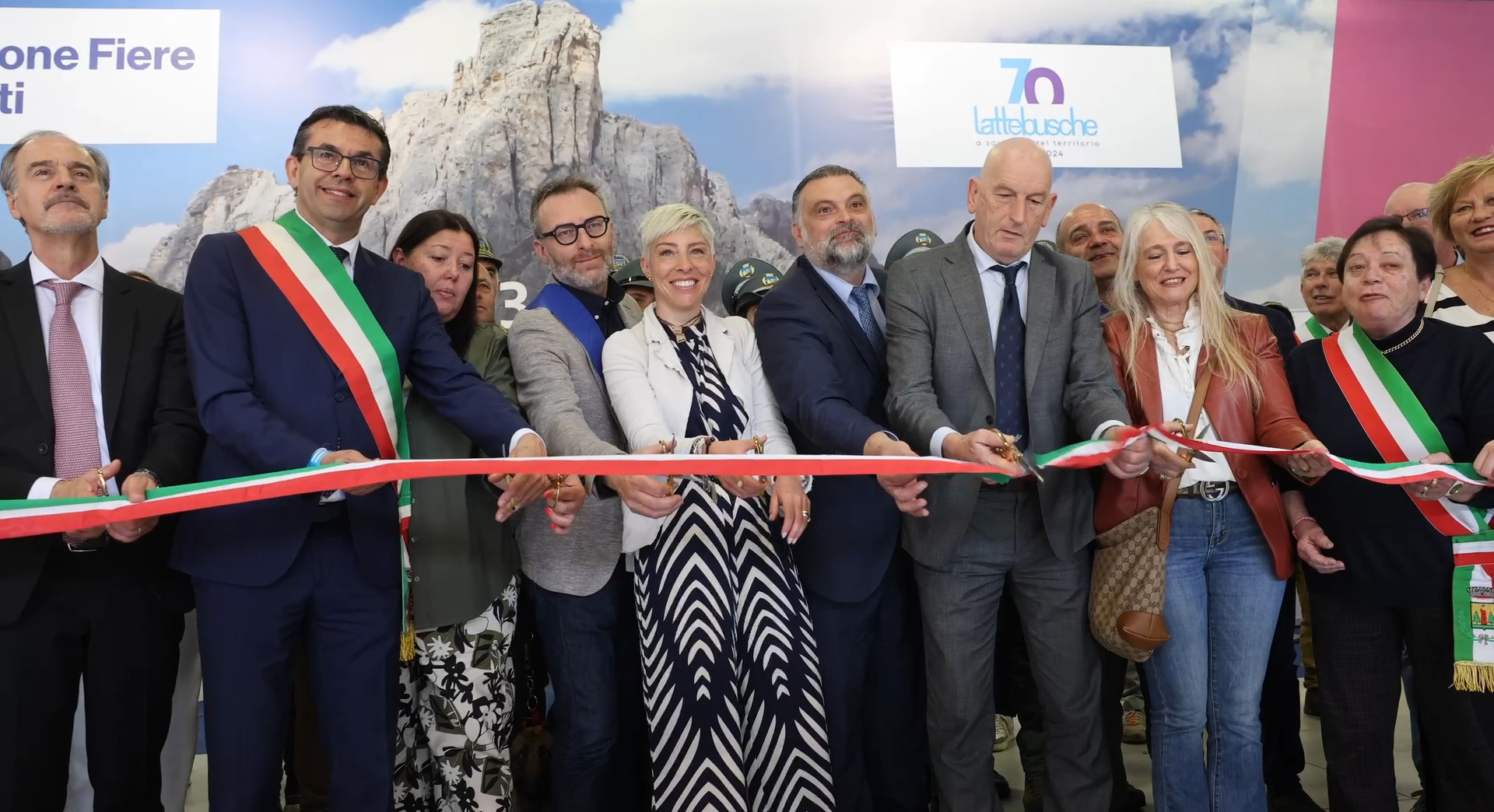 Taglio de Nastro a Caccia Pesca Natura 2026 a Longarone Fiere Dolomiti